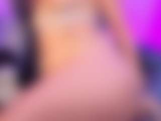 Live cam show with Agatha-Brooks-T - Athletic MILF on AdultVida.com