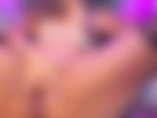 Live cam show with Agatha-Brooks-T - Athletic Middle Aged on Camsoda