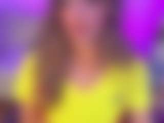 Live cam show with Agatha-Brooks-T - Latina MILF on friskycurves.com | colombia