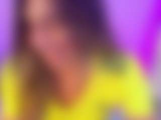 Agatha-Brooks-T's Live Sex Cam Show