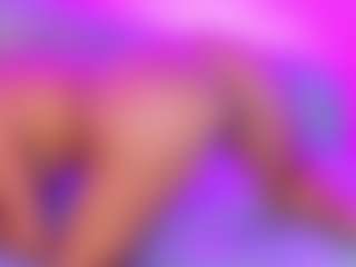 Live cam show with Agatha-Brooks-T - Sexwebcam MILF on StripNow