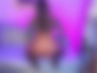 Agatha-Brooks-T's Live Sex Cam Show