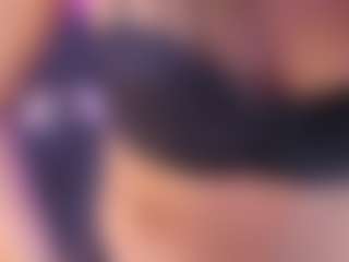 Agatha-Brooks-T's Live Sex Cam Show