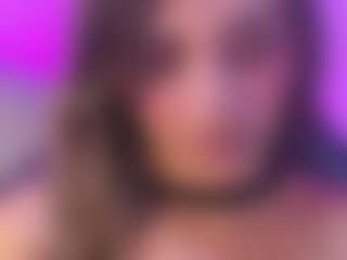 Live cam show with Agatha-Brooks-T - Blowjob on Camiplay Live