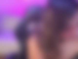 Agatha-Brooks-T's Live Sex Cam Show