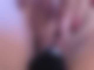 Agatha-Brooks-T's Live Sex Cam Show