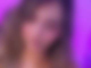 Live cam show with Agatha-Brooks-T - Small Tits Brown Hair on mypornchat.com