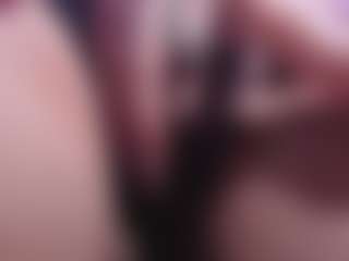 Agatha-Brooks-T's Live Sex Cam Show