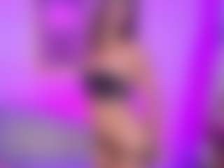 Live cam show with Agatha-Brooks-T - BBW on crypto-cams