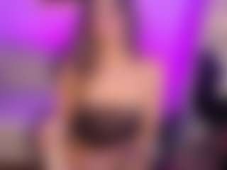 Agatha-Brooks-T's Live Sex Cam Show