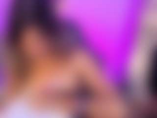 Live cam show with Agatha-Brooks-T - Thin on AdultVida.com