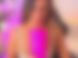 Live cam show with Agatha-Brooks-T - Flashing on SxyPornLive
