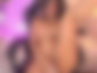 Agatha-Brooks-T's Live Sex Cam Show
