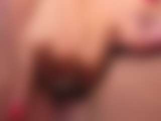 Agatha-Brooks-T's Live Sex Cam Show