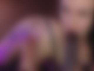 Live cam show with blowoow - White on Camsoda