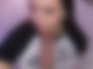 Live-Cam-Show mit blowoow - Teen (18+) auf Camsoda