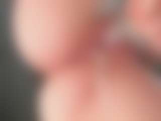 Live cam show with EveFina - No Smoking on Uber Horny