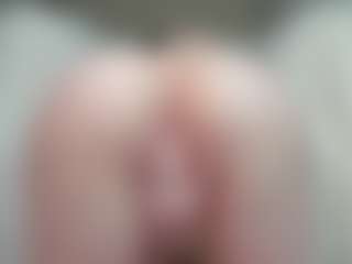 Live cam show with EveFina - Squirt on Camsoda