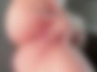 EveFina's Live Sex Cam Show
