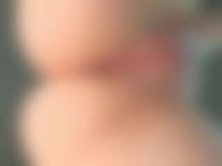 Live cam show with EveFina - Facial Piercings on nudelive.tv