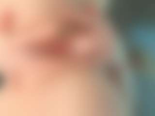 Live cam show with EveFina - Big Tits on Soda Cam
