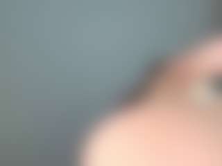 Live cam show with EveFina - Public Lovense on SxyPornLive