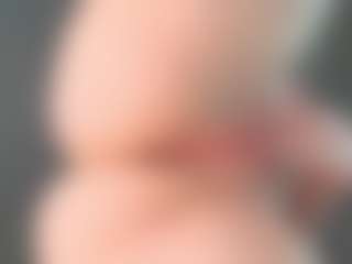 EveFina's Live Sex Cam Show