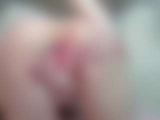 Live-Cam-Show mit EveFina - Facial auf Camsoda