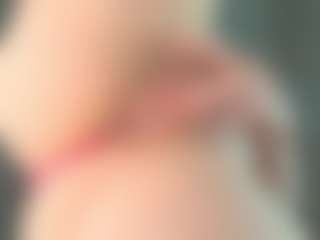 Live cam show with EveFina - Squirt on slutload