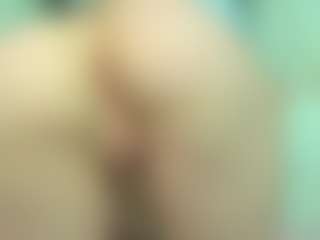 Live cam show with EveFina - Ebony Squirt on camwithhim.com