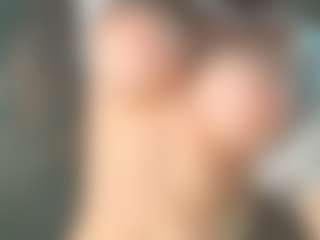 EveFina's Live Sex Cam Show