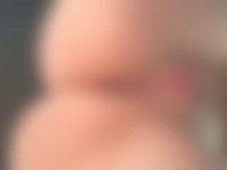 Live cam show with EveFina - Public Mature on Dare Cams
