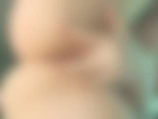 Live cam show with EveFina - Spy Mature on Hubzter Live