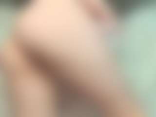 Live cam show with EveFina - Big Tits Mature on TeamSkeetLive