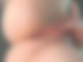 Live cam show with EveFina - Deepthroat on Camsoda