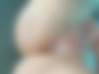 Live cam show with EveFina - Ebony Teen (18+) on Dare Cams | united states