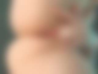 EveFina's Live Sex Cam Show