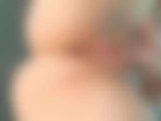 EveFina's Live Sex Cam Show
