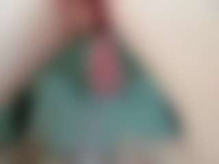 Live cam show with EveFina - Black Toys on xDating