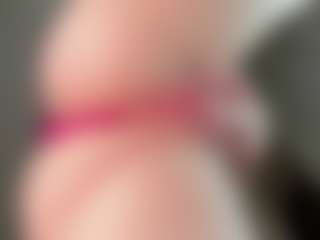 EveFina's Live Sex Cam Show