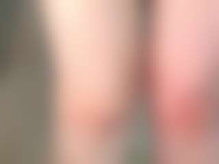 Live cam show with EveFina - Ebony Amateur on Camsoda