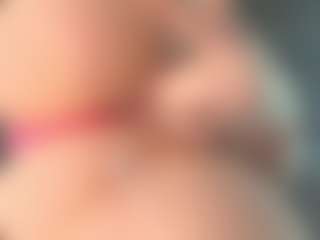 Live cam show with EveFina - Black Shaved Pussy on Camsoda | united states