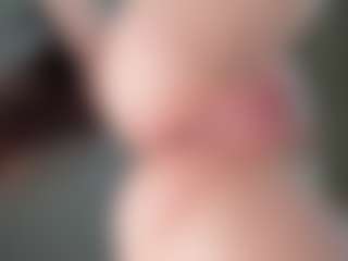 EveFina's Live Sex Cam Show