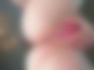 EveFina's Live Sex Cam Show