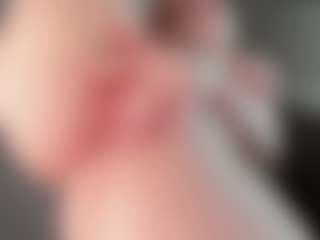 Live cam show with EveFina - Ebony Big Tits on Dolls Live