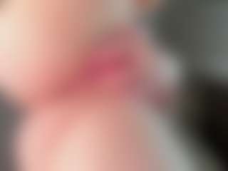 EveFina's Live Sex Cam Show