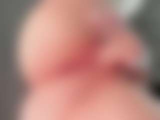 EveFina's Live Sex Cam Show
