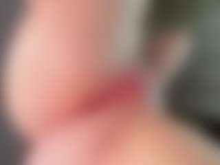 Live cam show with EveFina - Striptease Young Adult on thefappeningchat.com