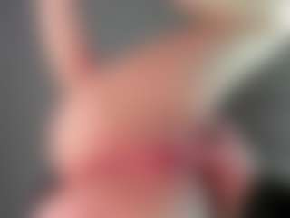 EveFina's Live Sex Cam Show