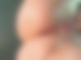 Live cam show with EveFina - Ebony Big Ass on SmokeAndPoke